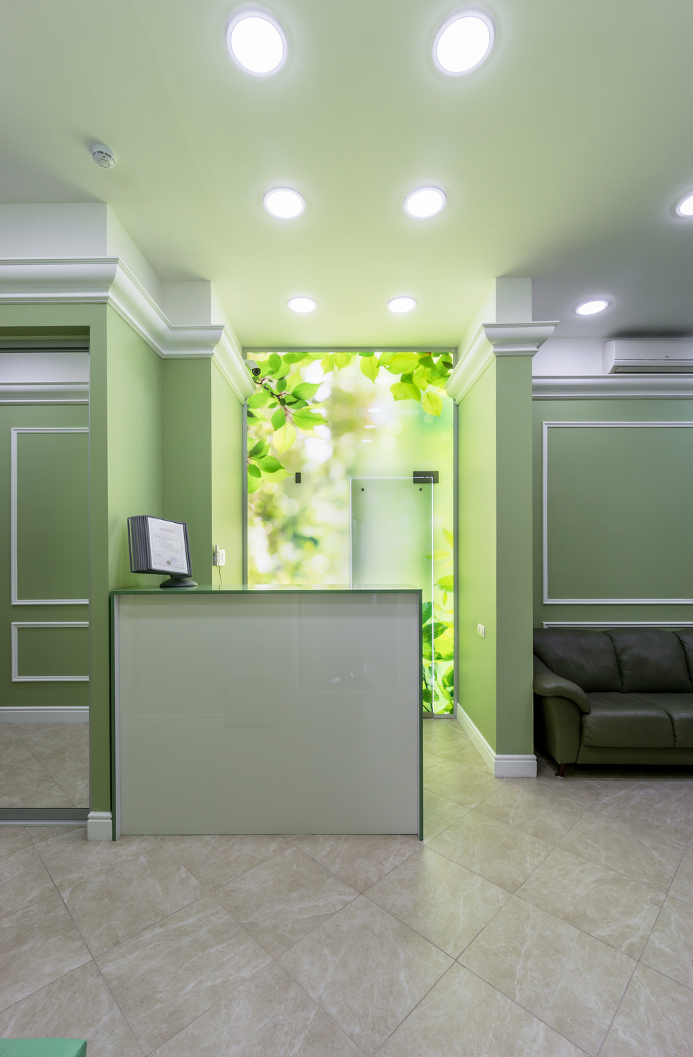 <span style="font-weight: normal;">160 кв. м. Медицинский центр, Москва </span>