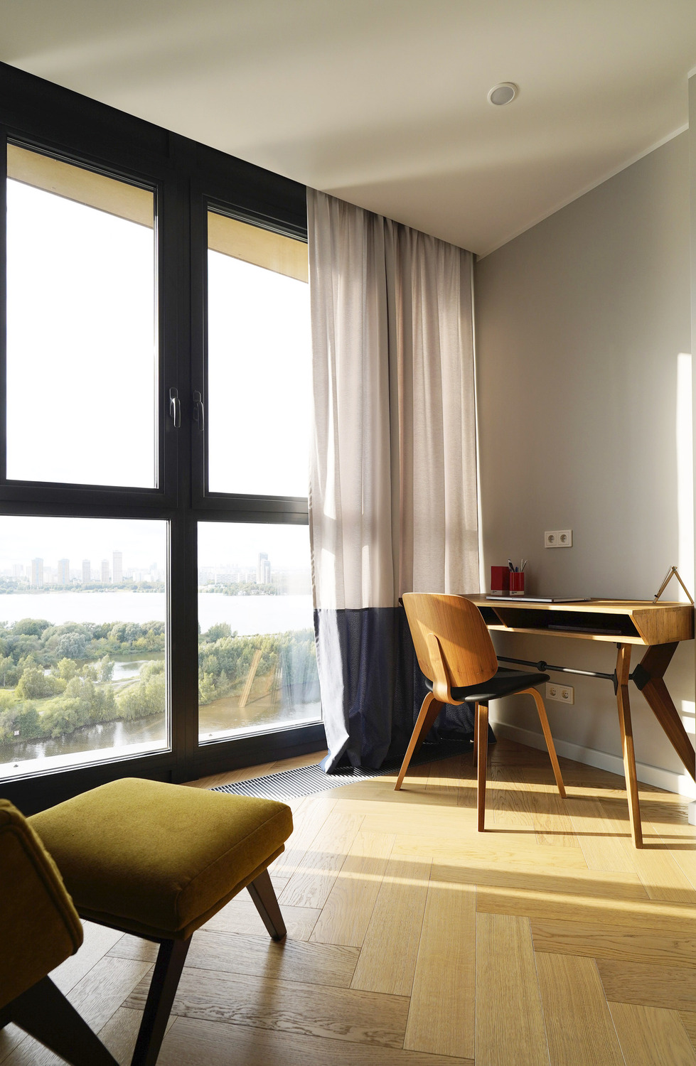 <span style="font-weight: normal;">85 кв.м. Квартира на Живописной</span> 